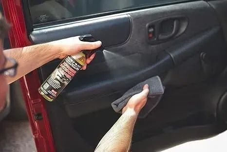 Средство по очистке и уходу за интерьером автомобиля универс. P&S XPRESS Interior Cleaner 3,79 л G1301 фото