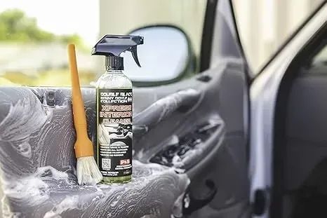 Средство по очистке и уходу за интерьером автомобиля универс. P&S XPRESS Interior Cleaner 3,79 л G1301 фото