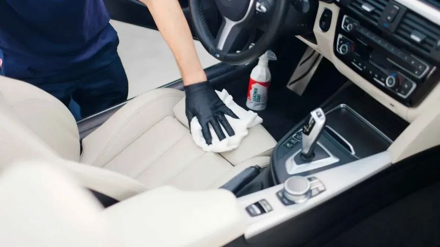 Кварцеве покриття шкіряної оббивки Gyeon Q&sup2; LeatherCoat REDEFINED 120 мл 8809432671909 фото